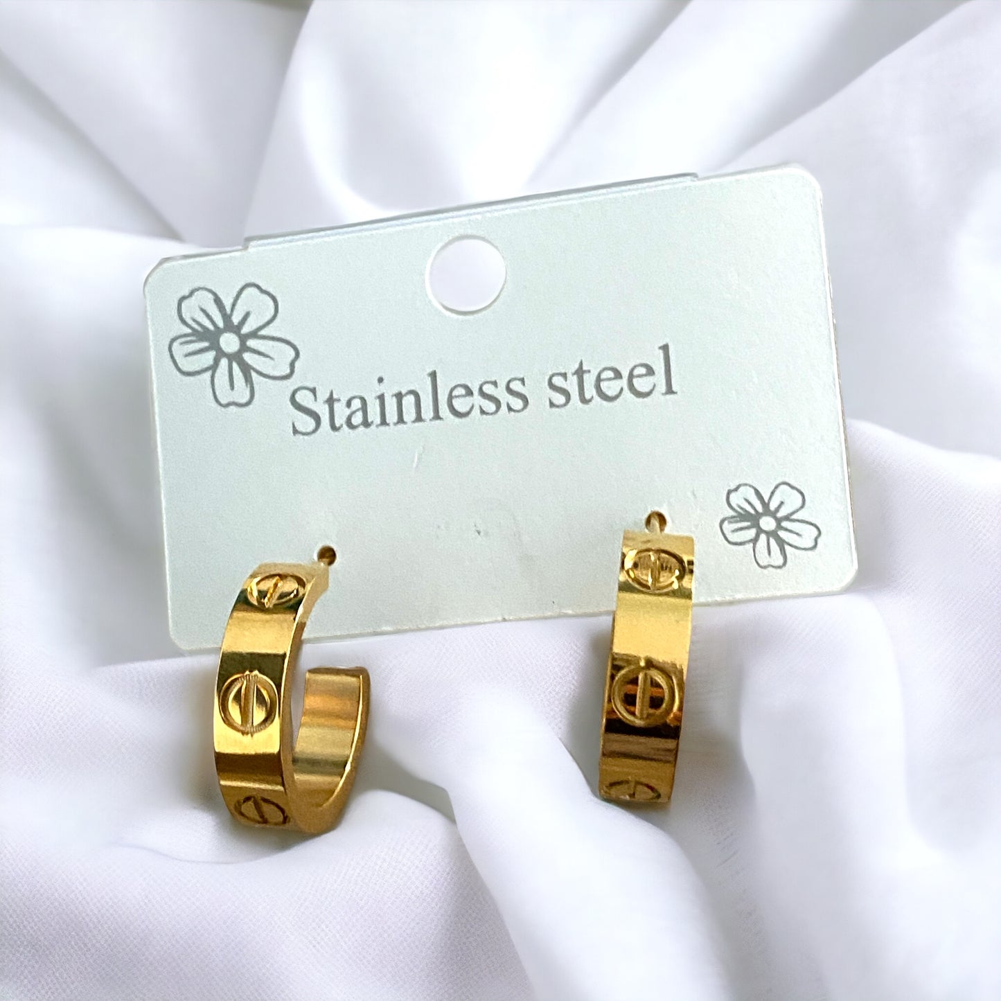 Boucles d’oreilles C en acier inoxydable