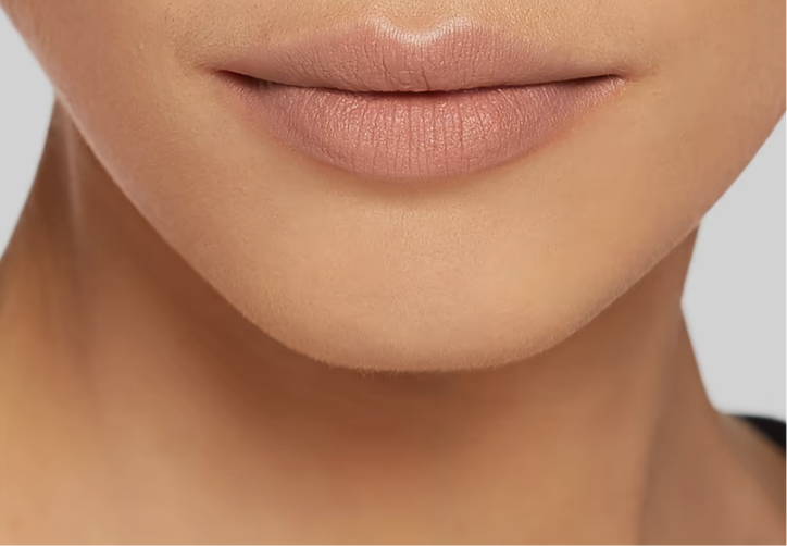 103 Carol Beige, Rouge à Lèvres Satin Lipstick Gucci