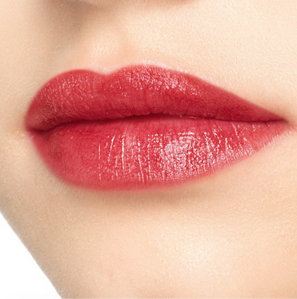 502 Eadie Scarlet, Rouge à Lèvres Voile Gucci