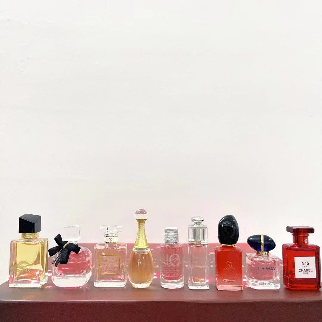 Coffret parfum 12 miniatures